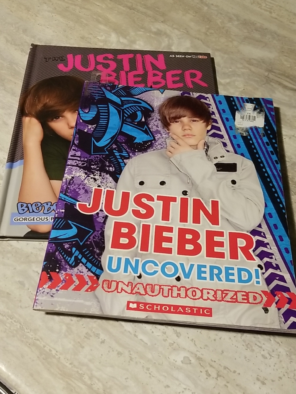 Justin Bieber book Lot 2010
